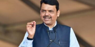 मोठी बातमी! देवेंद्र फडणवीस देणार उपमुख्यमंत्रीपदाचा राजीनामा