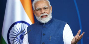 जम्मू-कश्मीरमध्ये भाविकांच्या बसवर दहशतवाद्यांचा भ्याड हल्ला