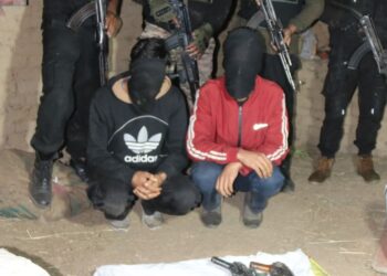 जम्मु-काश्मिरच्या शोपियानमधून लष्कर-ए-तैयबाचे ‘हायब्रीड दहशतवादी’ सुरक्षा दलांना शरण; कोण आहेत हे दहशतवादी?