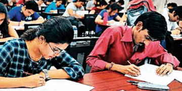 विद्यार्थ्यांची धाकधूक वाढली; बारावीचा निकाल उद्या जाहीर होणार, ‘या’ ठिकाणी पाहता येणार निकाल