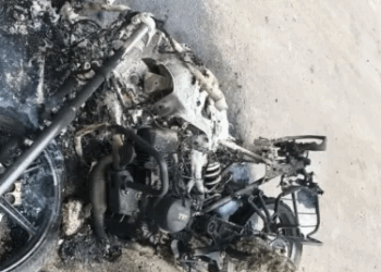 दुचाकीचा कट मारल्याच्या वादातून नाऊरच्या दोघांवर चॉपरने वार